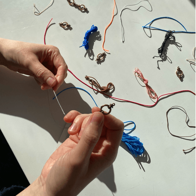 MINIMALIST BRACELETS NOEUDS COULLISANTS