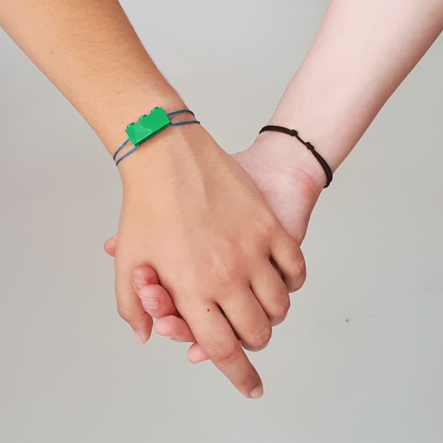 LEGO Bracelet - slip knot