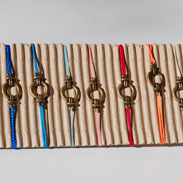 MINIMALIST BRACELETS NOEUDS COULLISANTS