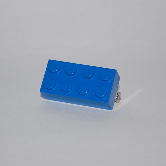 LEGO BROCHE – different colors available