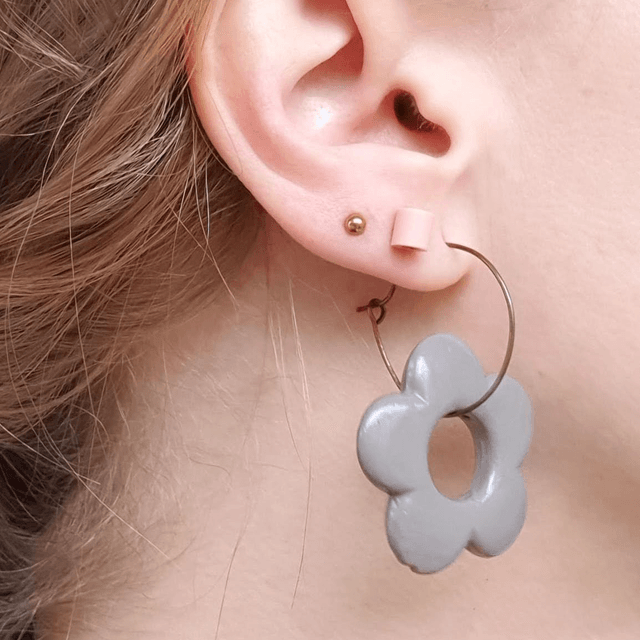 FLOWER POWER HOOP EARRINGS BIG